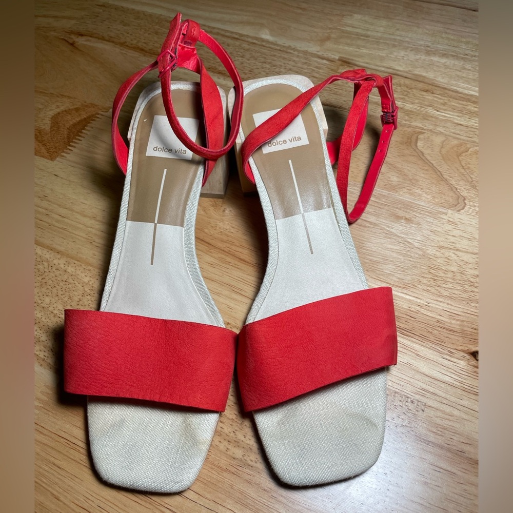 Dolce Vita Zarita Sandal